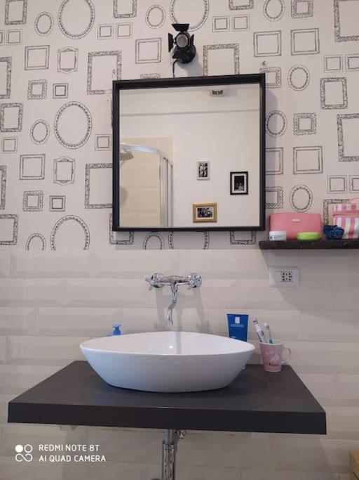 רומא Vanity Apartment - 4 Bedrooms With 4 Bathrooms - Ac & Wifi מראה חיצוני תמונה