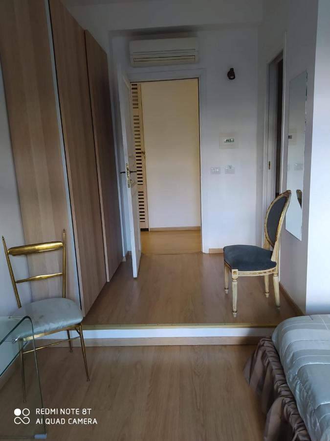 רומא Vanity Apartment - 4 Bedrooms With 4 Bathrooms - Ac & Wifi מראה חיצוני תמונה